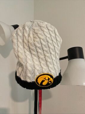 Iowa Hawkeyes Women’s Collegiate Headgear Cable Knit Beanie NCAA